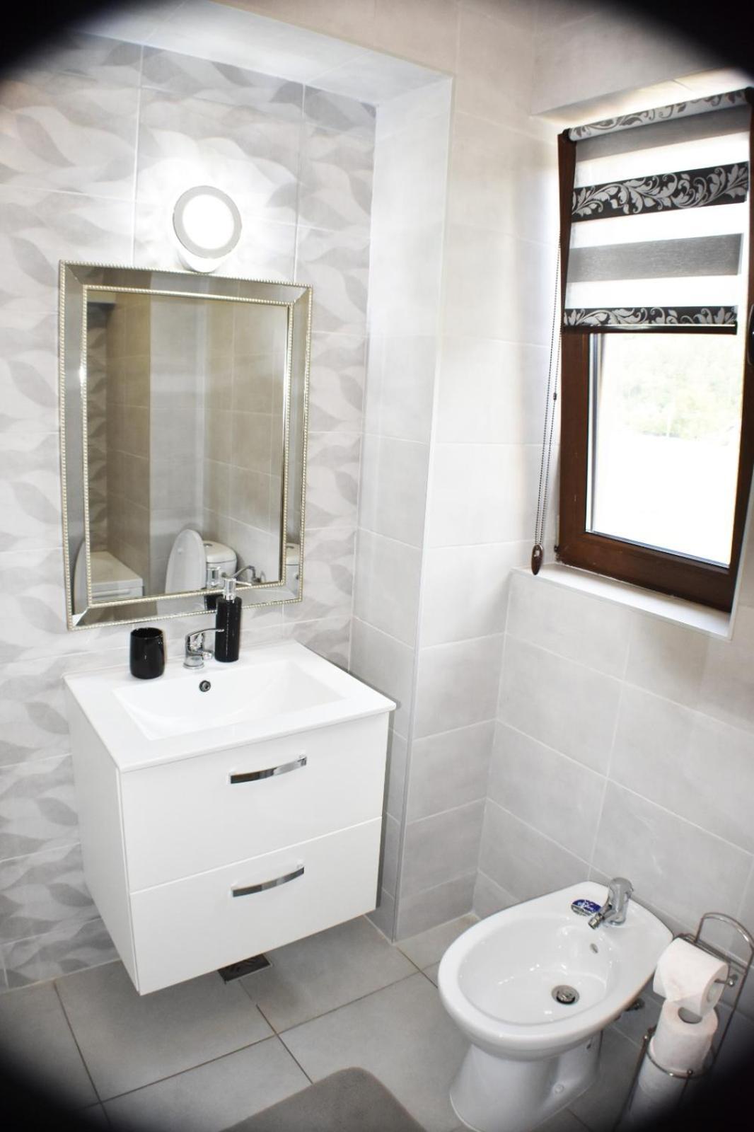 Sofia Residence Apartments Targu Neamt Exterior photo